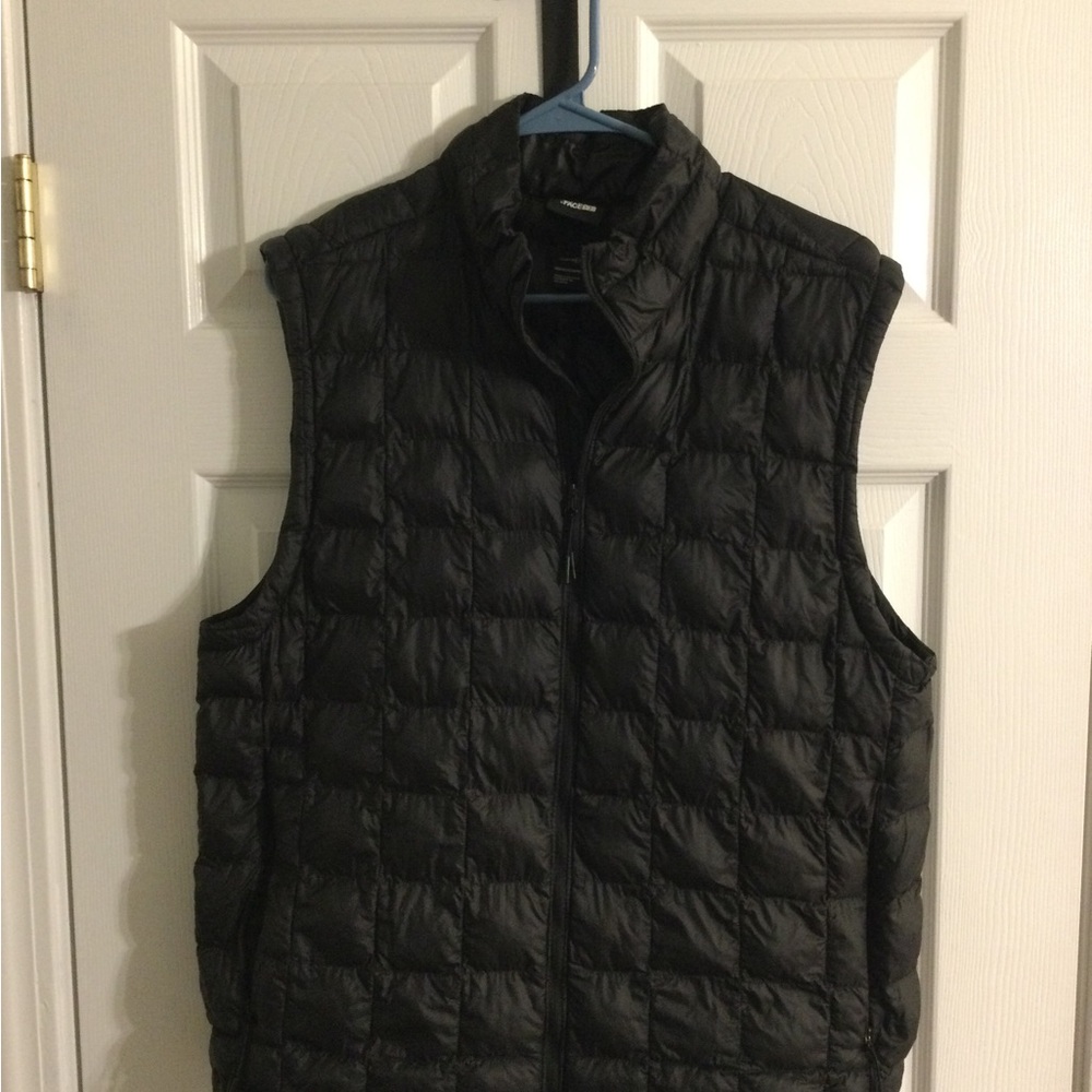The North Face Black Quilted Lightweight Vest